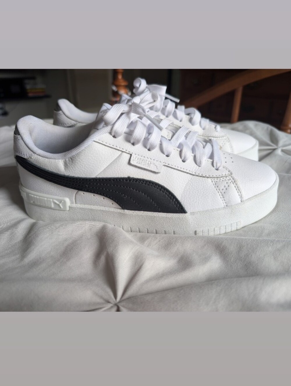 Women's Puma White SoftFoam Low-Top Sneaker